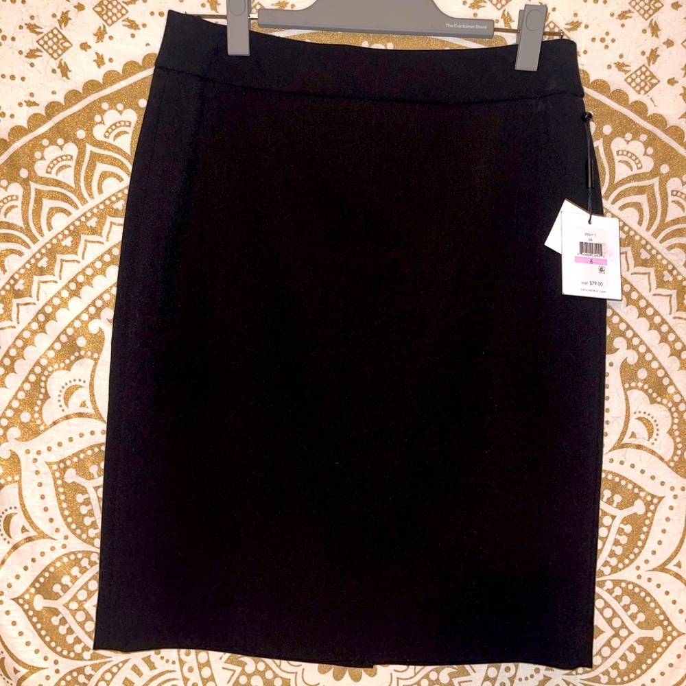 ✨HP✨ "CALVIN KLEIN” NWT LADIES BLACK INVISIBLE FIT SOLUTIONS SKIRT, SIZE 6
